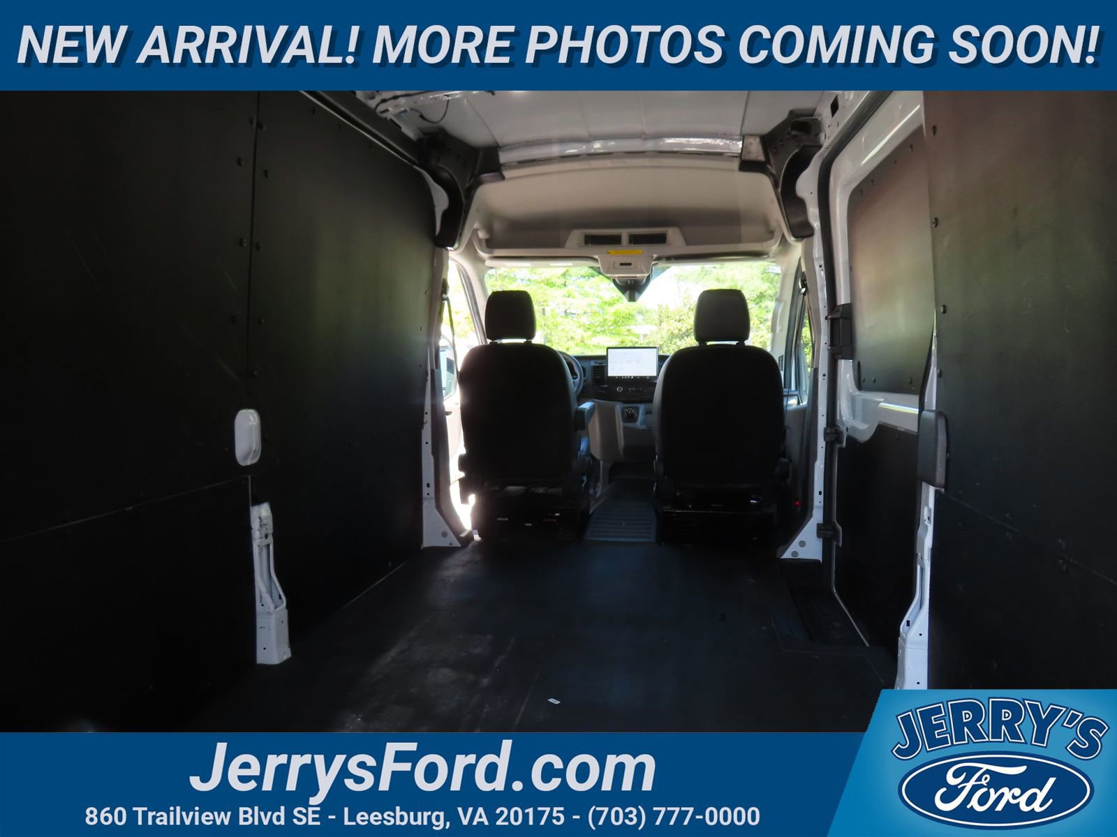 Certified 2023 Ford E-Transit Medium Roof w/ Load Area Protection Package image 27