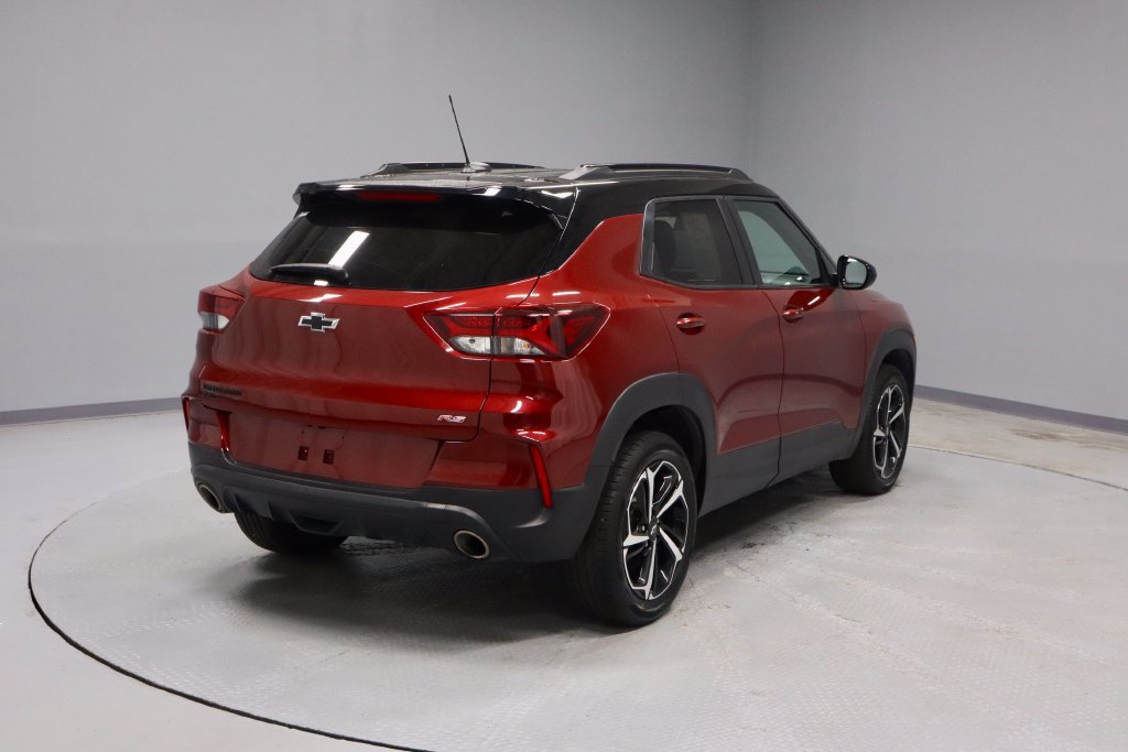 Used 2023 Chevrolet TrailBlazer RS w/ Convenience Package AWD/4WD image 11