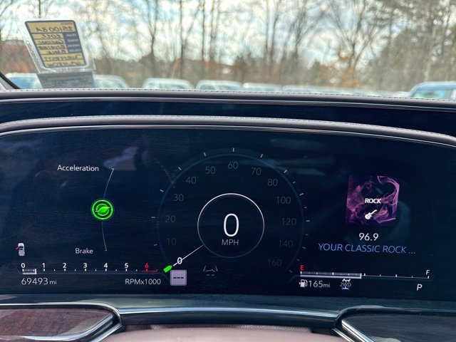 Used 2022 Cadillac Escalade Sport Platinum image 13