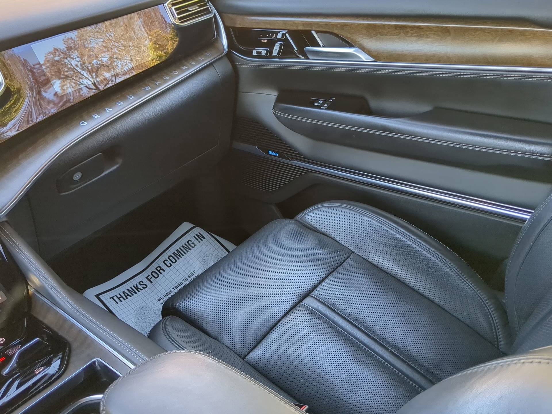 Used 2022 Jeep Grand Wagoneer Series I image 45