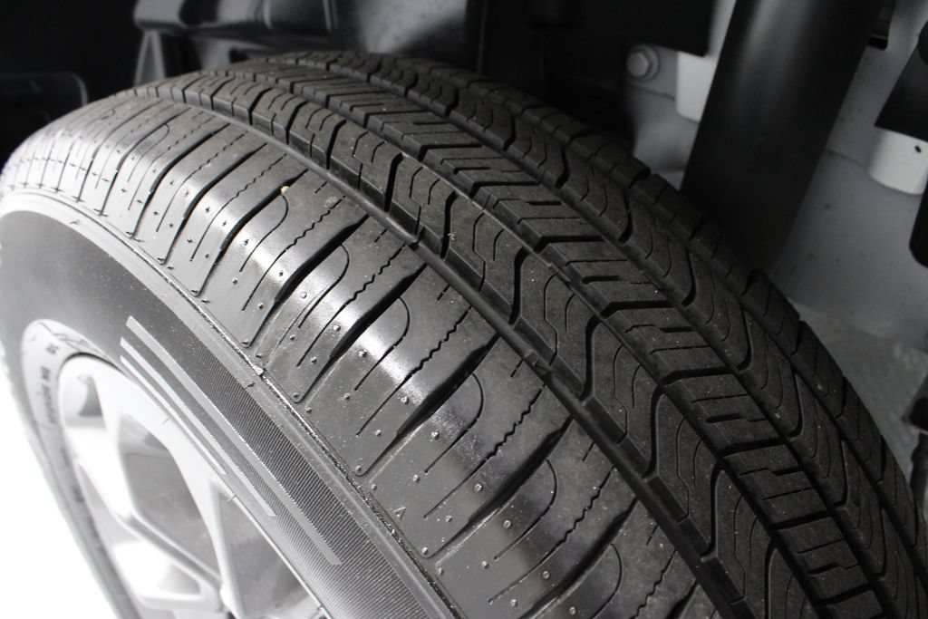 Certified 2024 Ford Maverick XLT FWD image 19