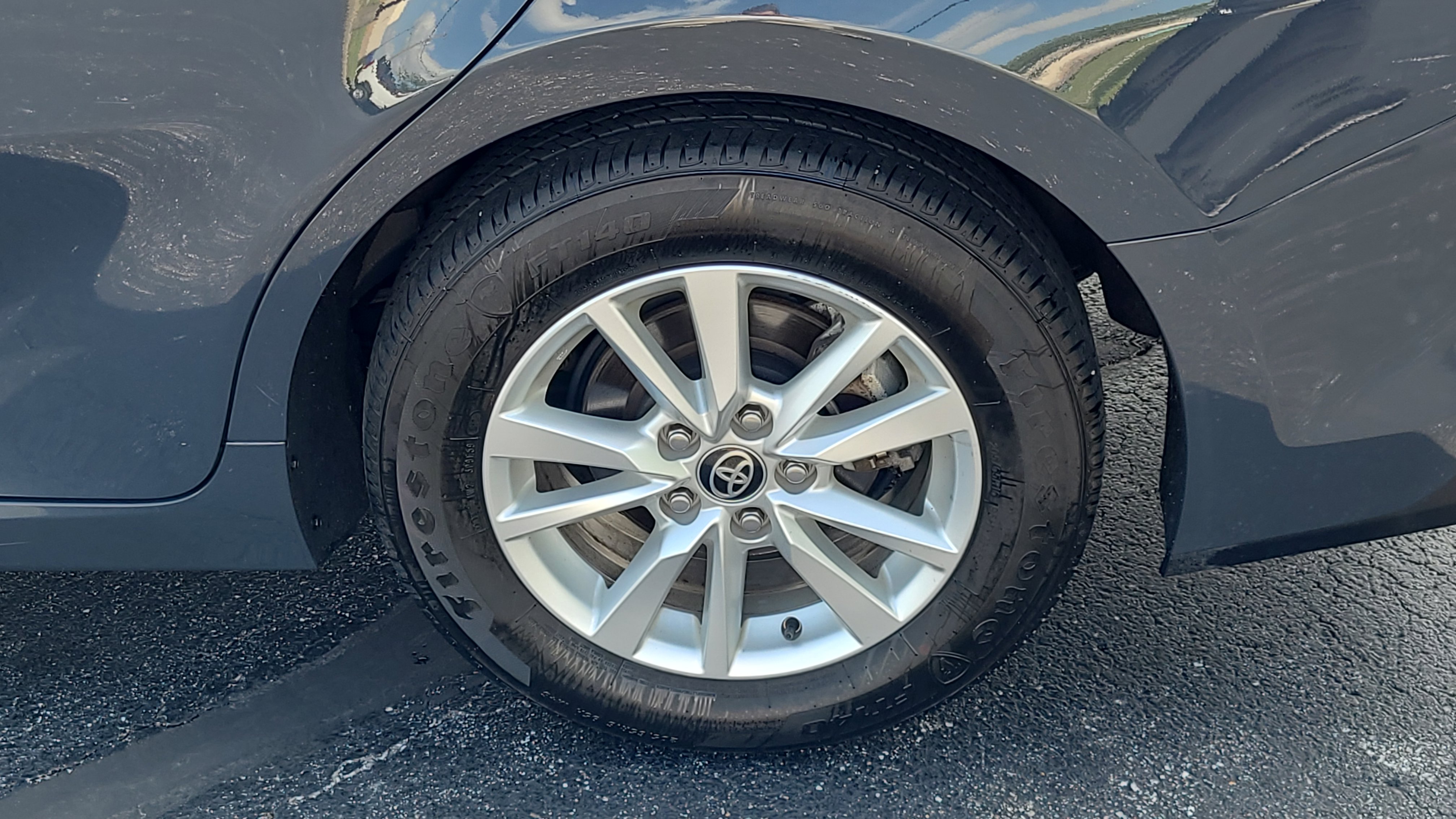 Used 2025 Toyota Camry SE FWD image 10