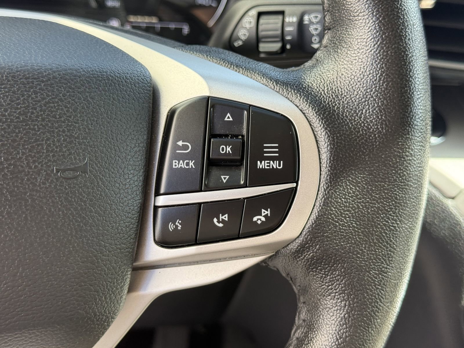 Certified 2021 Ford Explorer XLT w/ Equipment Group 202A image 26