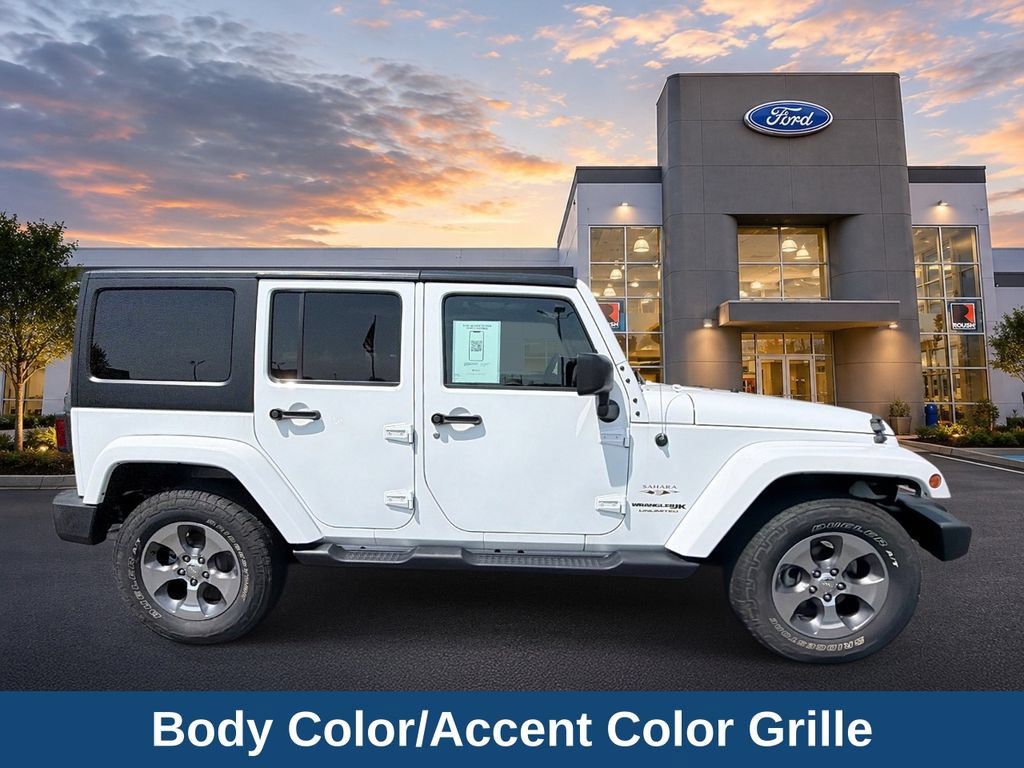 Used 2018 Jeep Wrangler Unlimited Sahara w/ Connectivity Group AWD/4WD image 9