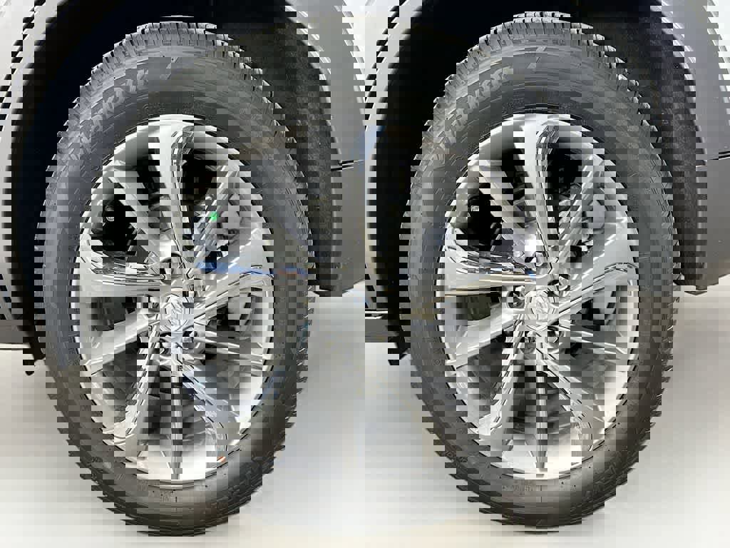 Used 2022 Buick Encore GX Essence w/ Experience Buick Package image 8