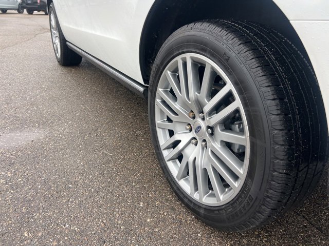 Certified 2023 Ford Expedition Limited image 28