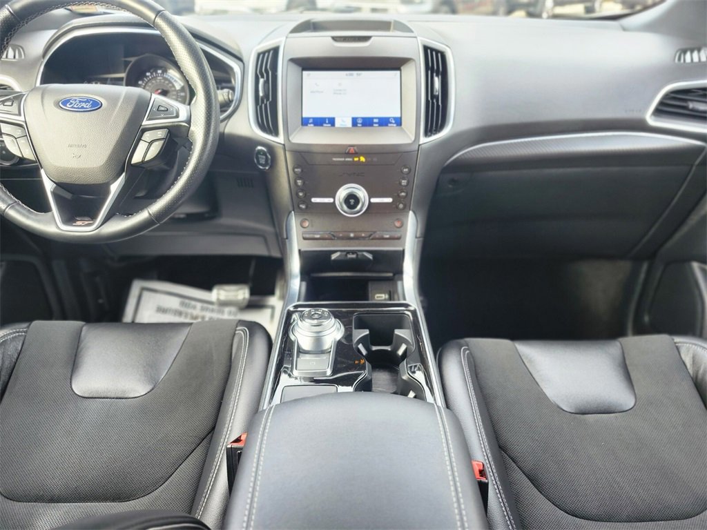 Certified 2020 Ford Edge ST w/ Cold Weather Package image 14