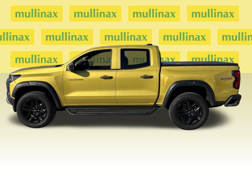 Used 2023 Chevrolet Colorado Trail Boss w/ Technology Package image 5