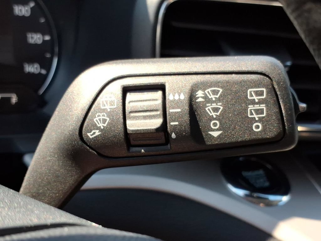 Certified 2023 Ford Explorer XLT w/ Equipment Group 202A AWD/4WD image 28