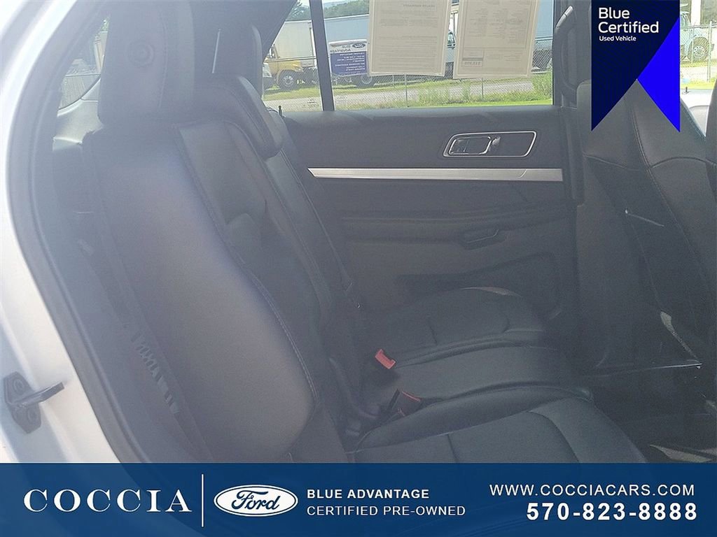 Certified 2016 Ford Explorer XLT w/ Equipment Group 202A image 23