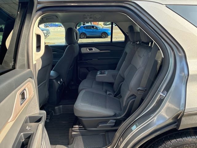 Certified 2025 Ford Explorer Active image 14