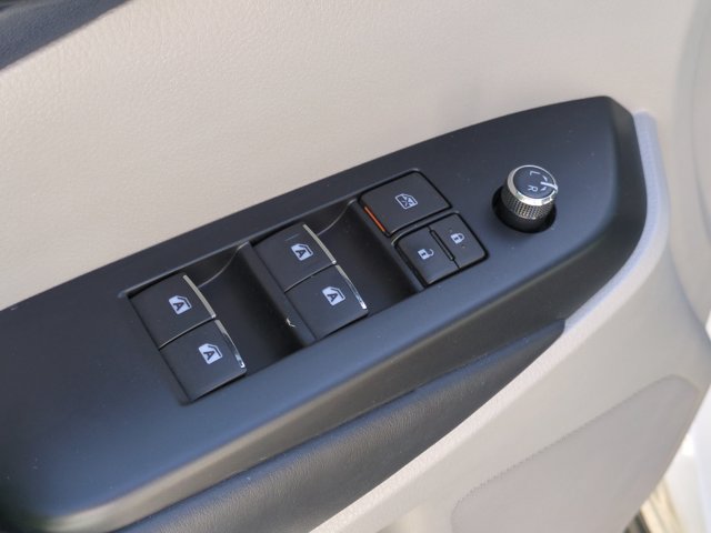 Used 2017 Toyota Highlander Limited FWD image 14