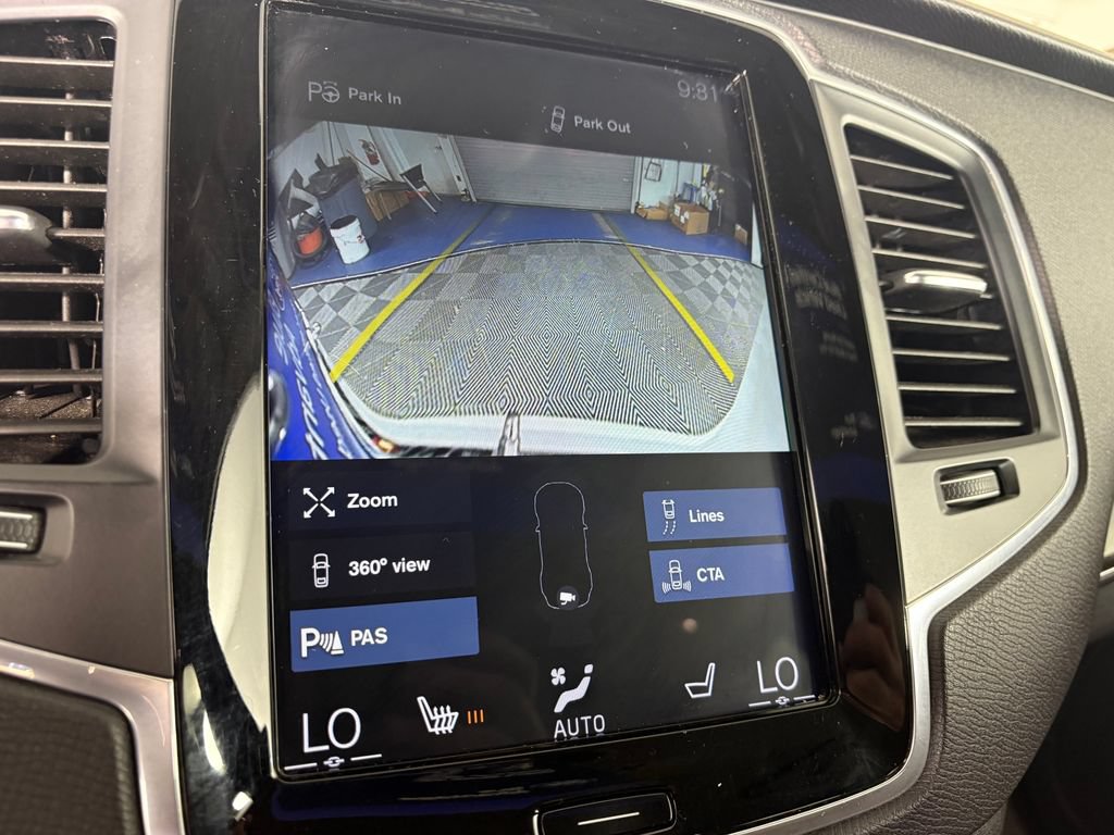 Used 2019 Volvo XC90 T6 Momentum w/ Advanced Package AWD/4WD image 17