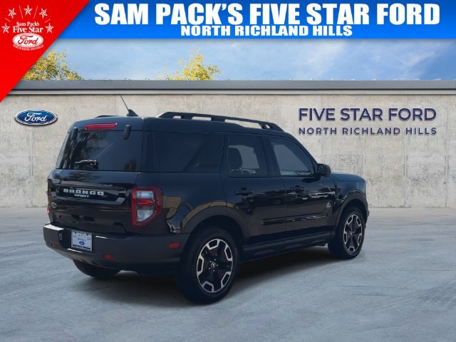 Certified 2024 Ford Bronco Sport Outer Banks w/ Tech Package AWD/4WD image 9