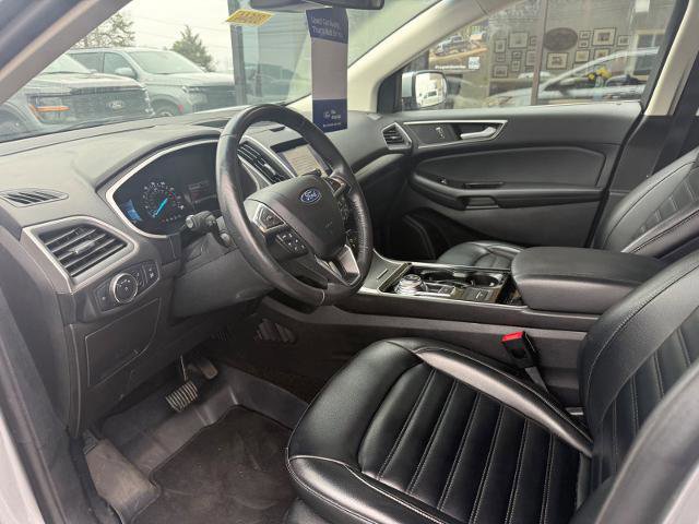 Certified 2020 Ford Edge SEL w/ Convenience Package image 5