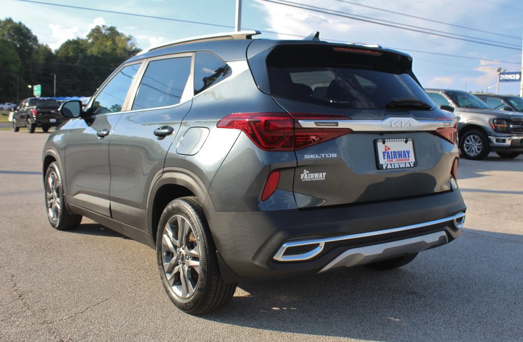Used 2023 Kia Seltos S FWD image 7
