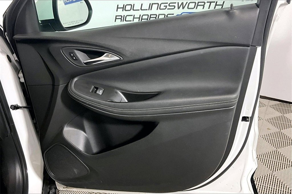 Used 2024 Buick Encore GX Sport Touring w/ Comfort Package image 19