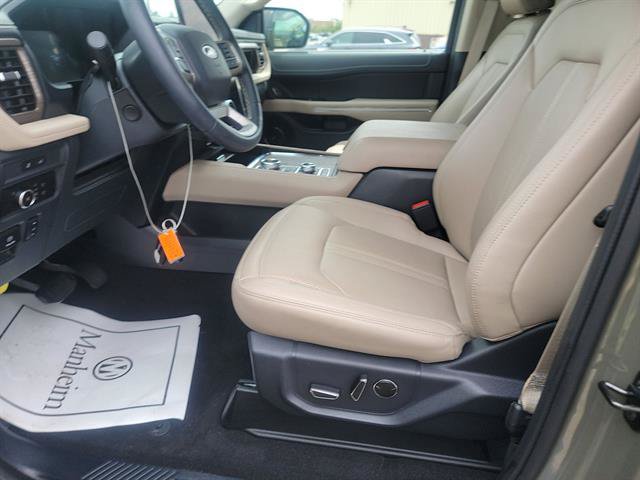 Certified 2024 Ford Expedition Limited AWD/4WD image 13