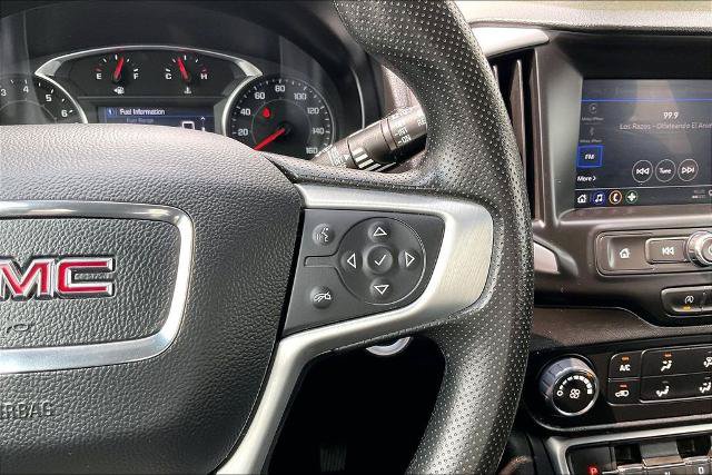 Used 2024 GMC Terrain SLE AWD/4WD image 19