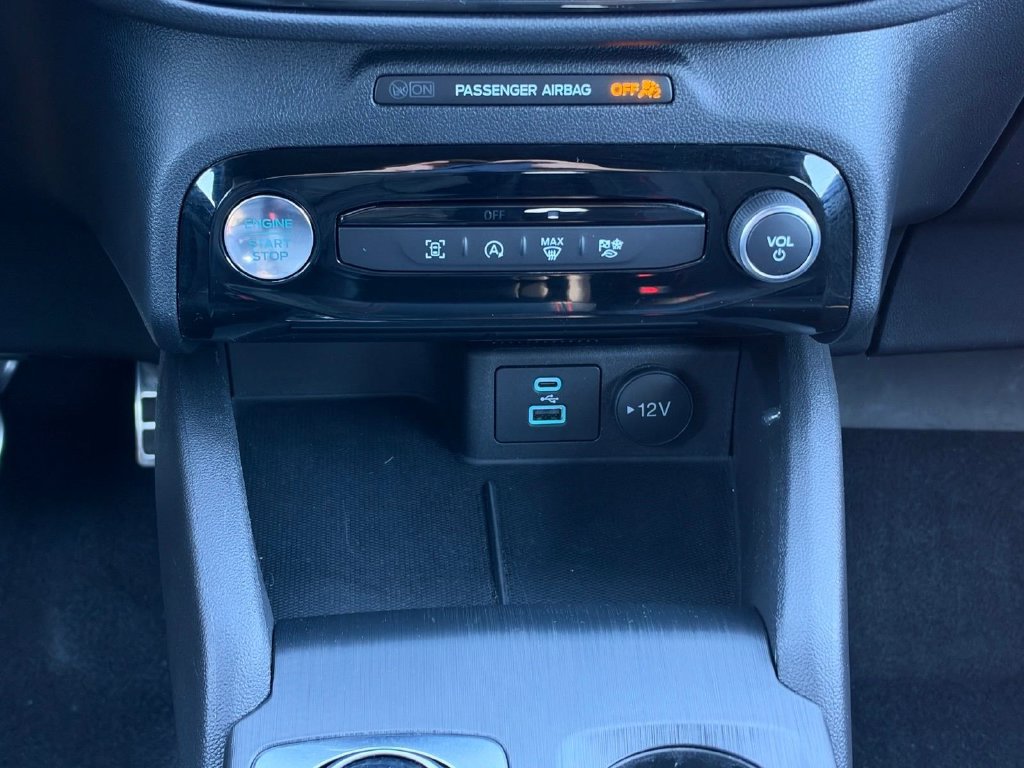 Certified 2023 Ford Escape ST-Line w/ Tech Pack #1 AWD/4WD image 16
