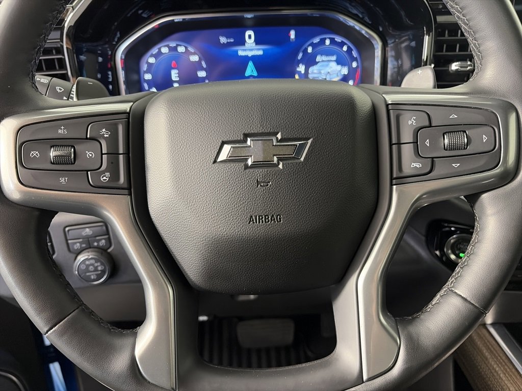 Used 2023 Chevrolet Silverado 1500 RST image 16