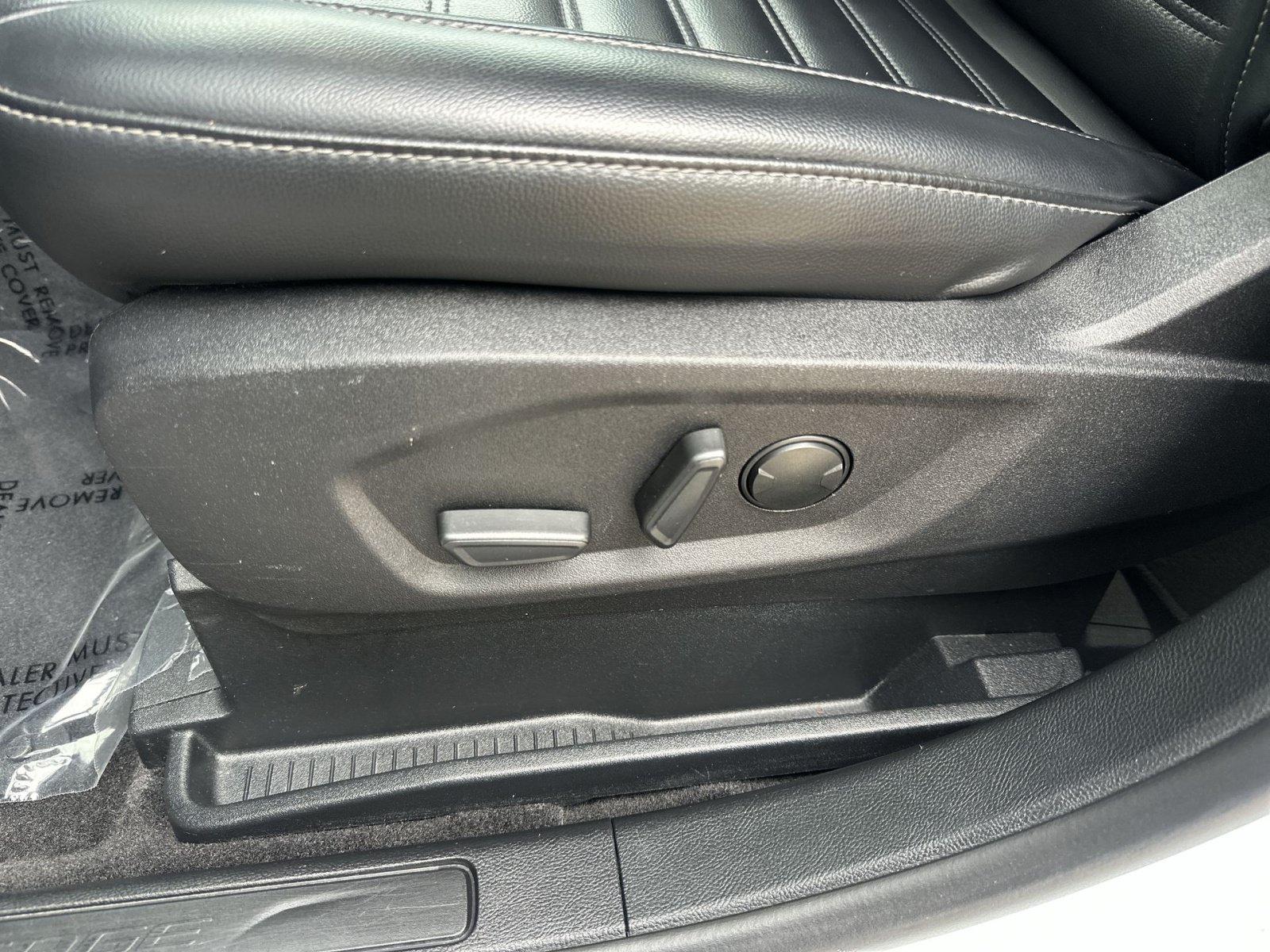 Certified 2024 Ford Edge SEL AWD/4WD image 22
