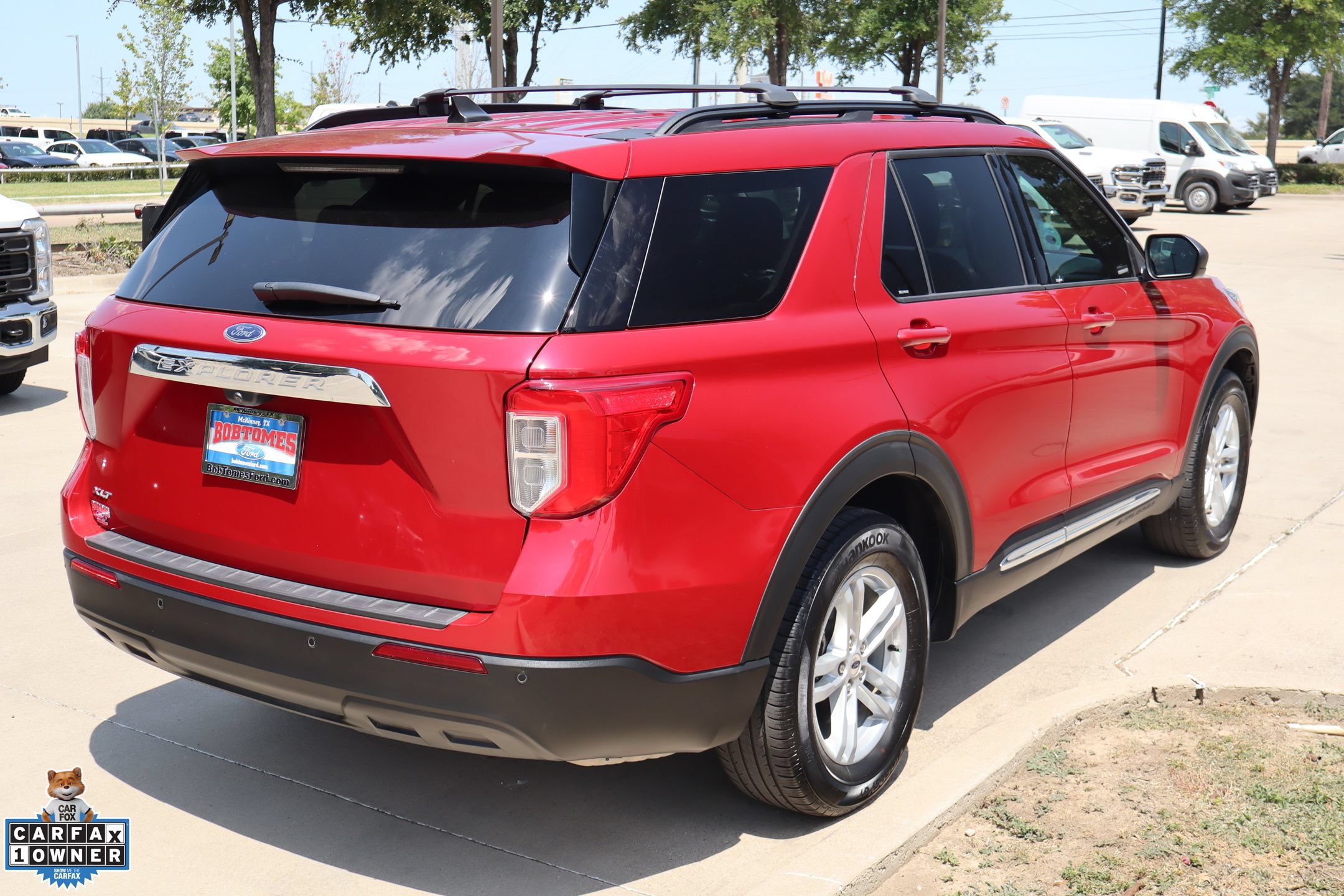 Certified 2024 Ford Explorer XLT RWD image 3