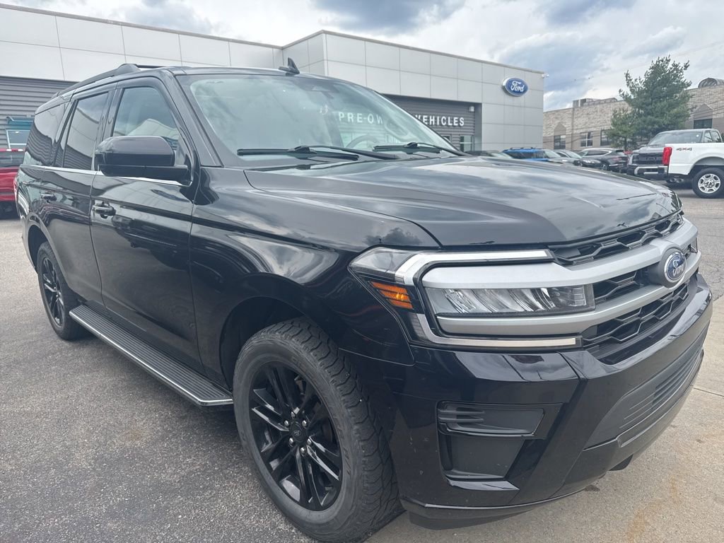 Certified 2023 Ford Expedition XLT AWD/4WD image 4
