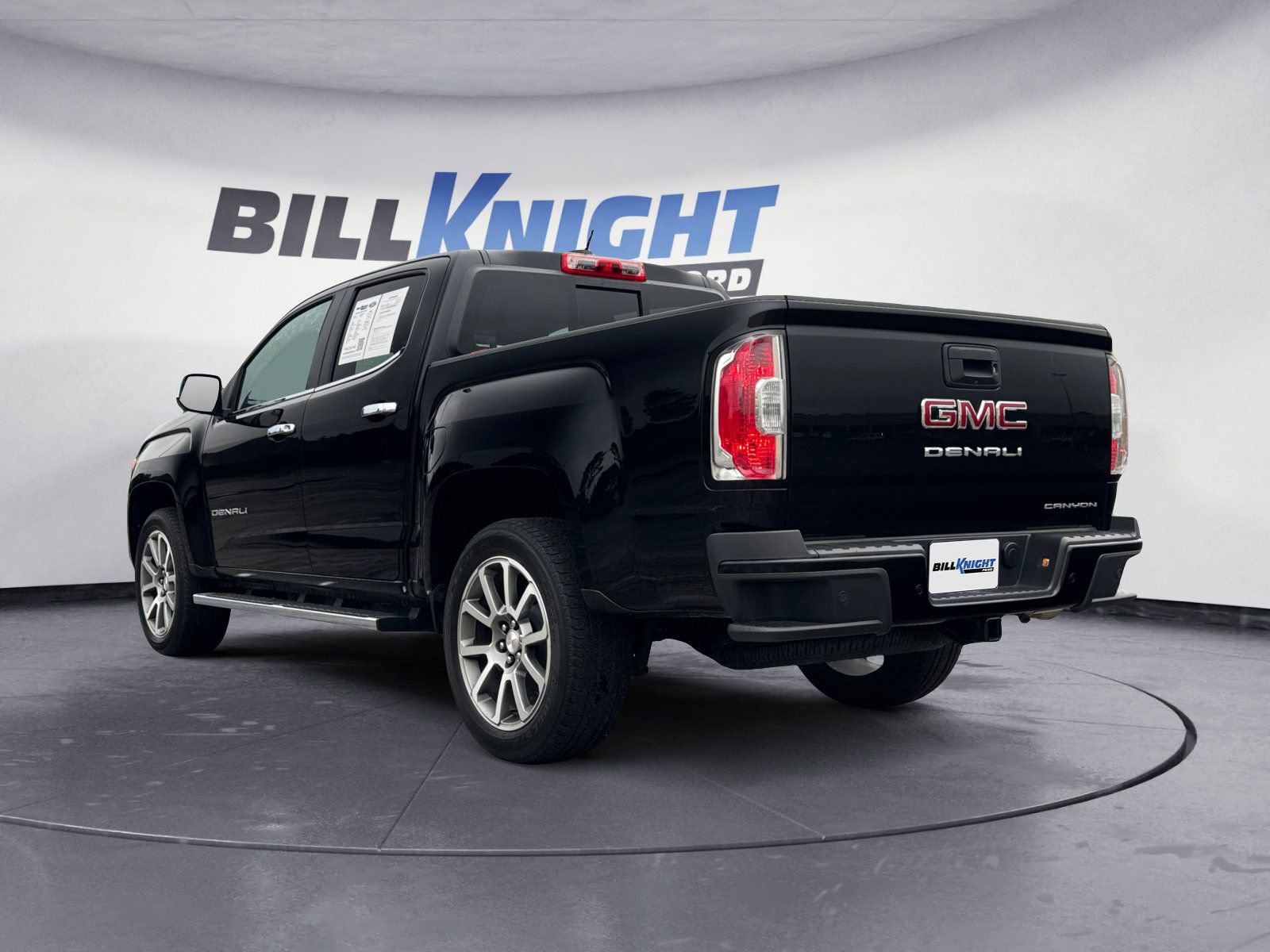Used 2022 GMC Canyon Denali AWD/4WD image 3