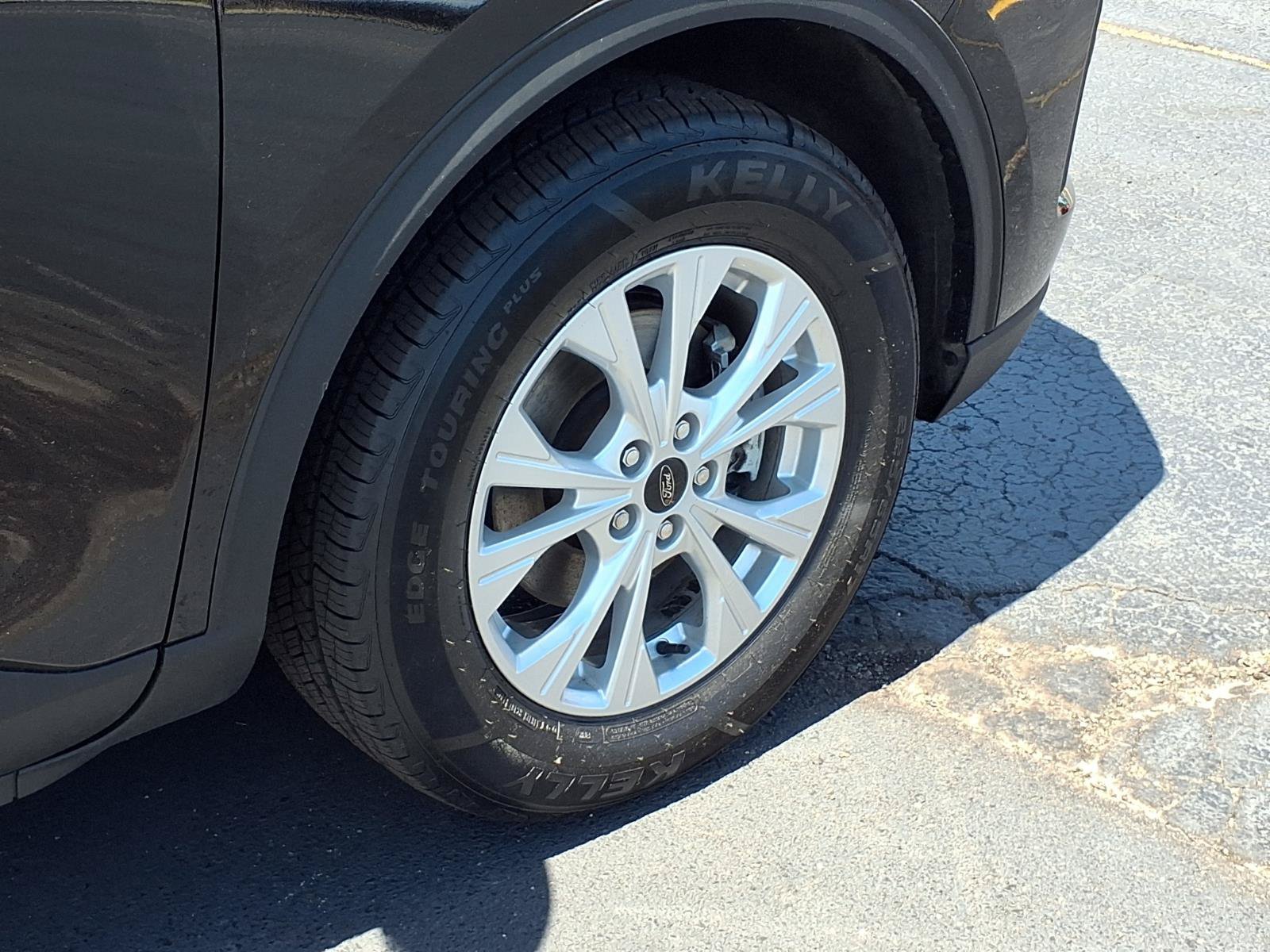 Certified 2023 Ford Escape Active AWD/4WD image 28