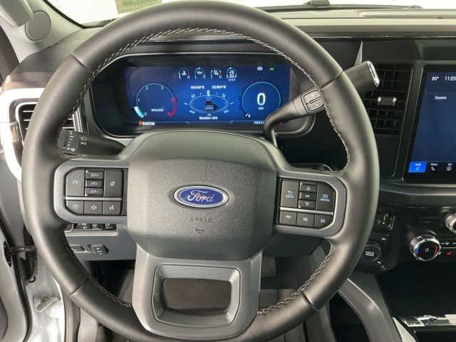 Certified 2025 Ford F350 Lariat w/ Black Appearance Package image 19