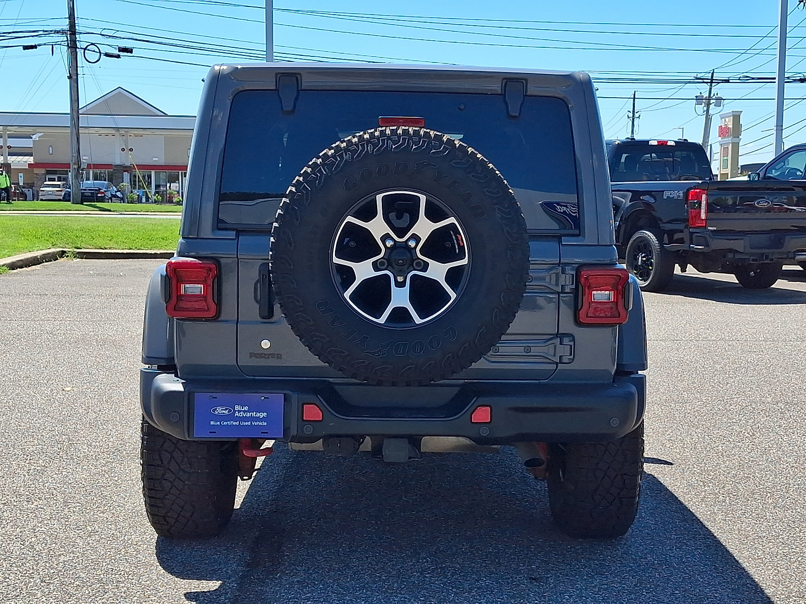 Used 2020 Jeep Wrangler Unlimited Rubicon AWD/4WD image 9
