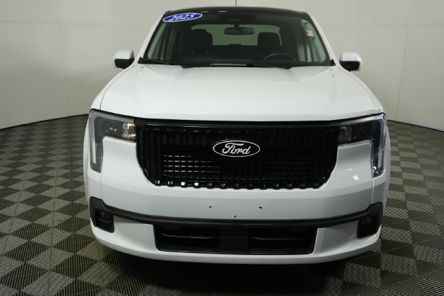 Certified 2025 Ford Maverick Lobo AWD/4WD image 8
