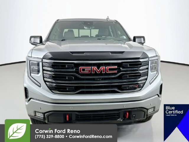 Used 2025 GMC Sierra 1500 AT4 w/ AT4 Premium Package AWD/4WD image 2
