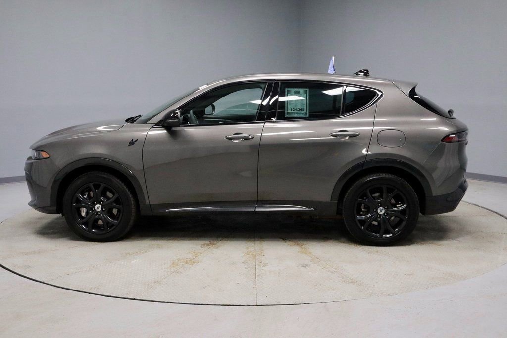 Used 2024 Dodge Hornet R/T w/ R/T Blacktop Package image 2