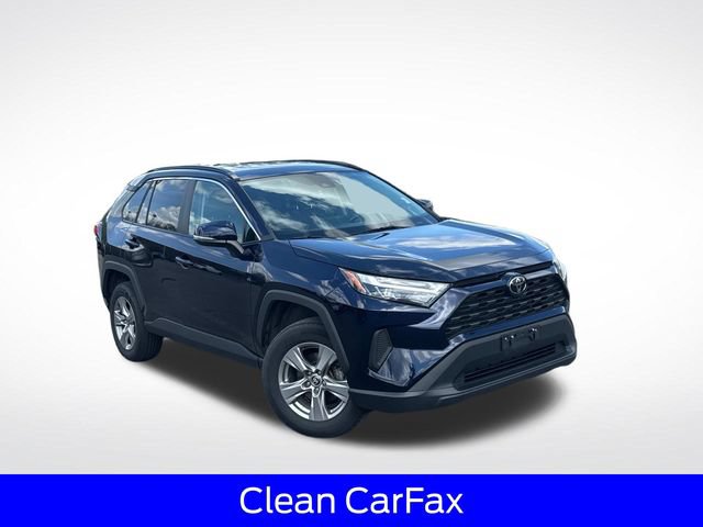 Used 2024 Toyota RAV4 XLE AWD/4WD image 3