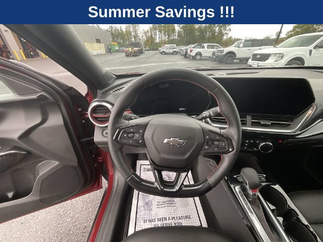Used 2024 Chevrolet Trax RS w/ Driver Confidence Package FWD image 16