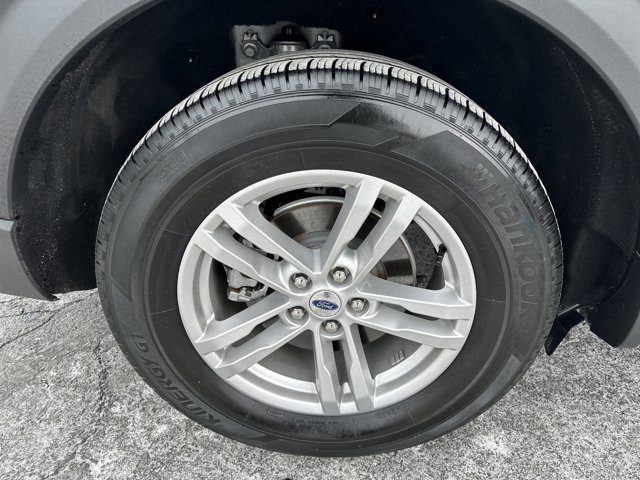 Certified 2023 Ford Explorer XLT w/ Equipment Group 202A AWD/4WD image 12