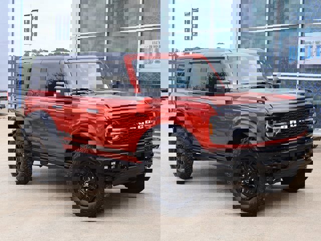 Certified 2024 Ford Bronco Wildtrak image 5