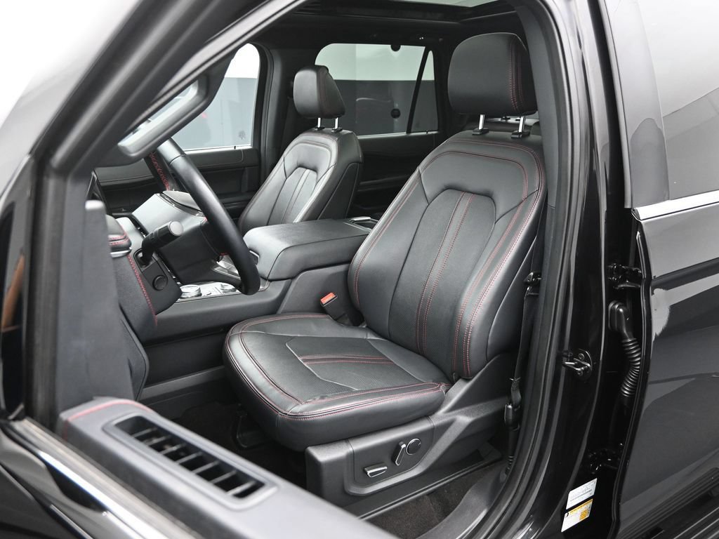 Certified 2023 Ford Expedition Limited AWD/4WD image 9