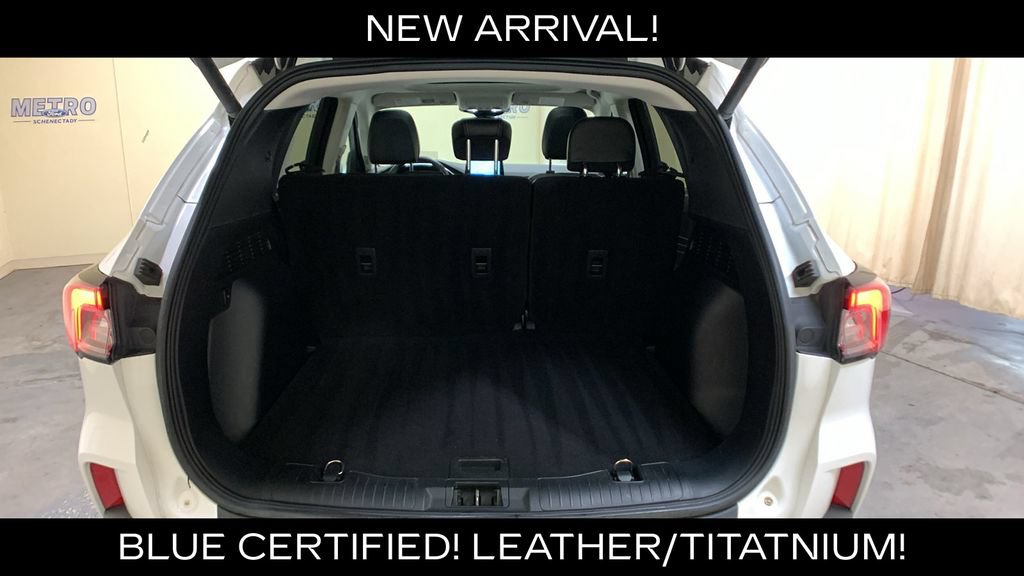 Certified 2022 Ford Escape Titanium w/ Titanium Elite Package AWD/4WD image 20