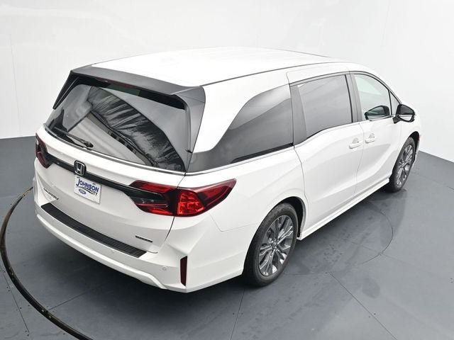 Used 2025 Honda Odyssey Touring image 23