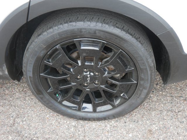 Used 2022 Kia Telluride EX w/ EX Premium Package AWD/4WD image 8