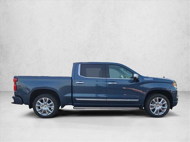 Used 2024 Chevrolet Silverado 1500 High Country AWD/4WD image 4