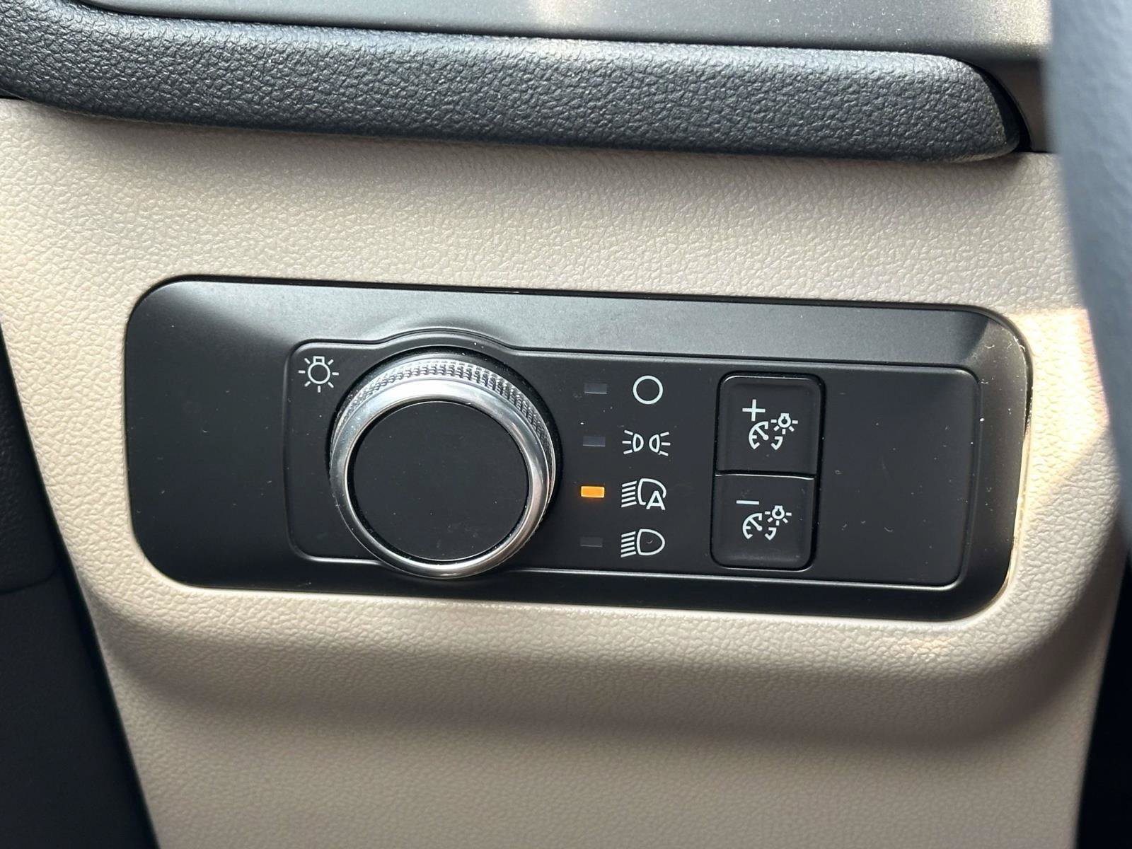 Certified 2020 Ford Escape SE AWD/4WD image 23