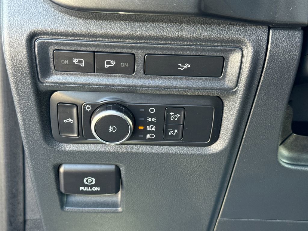 Certified 2022 Ford F150 XLT w/ Equipment Group 302A High image 14