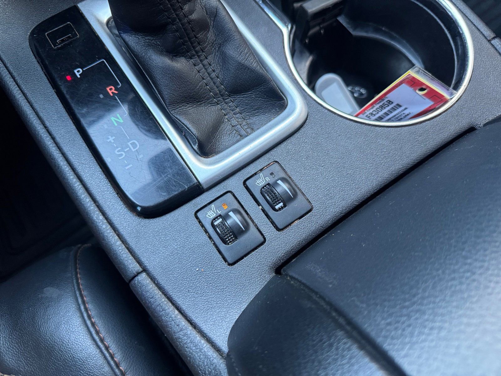 Used 2017 Toyota Highlander XLE image 25