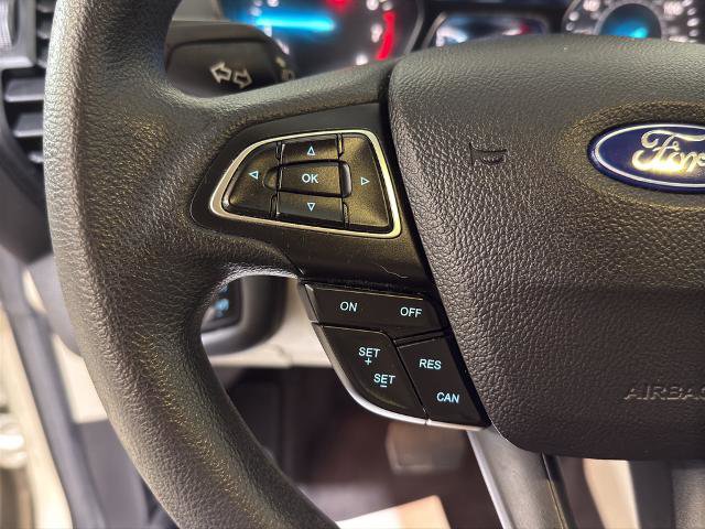 Certified 2018 Ford Escape SE FWD image 19