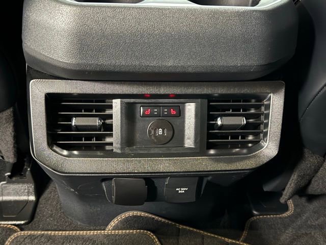 Certified 2024 Ford F250 Platinum image 35