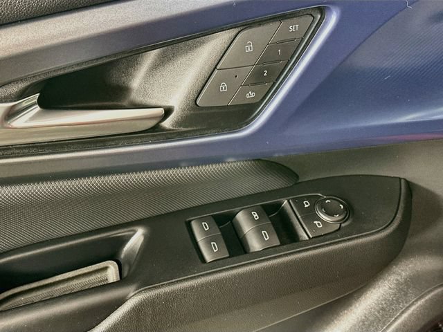 Used 2024 Chevrolet Equinox EV LT FWD image 24